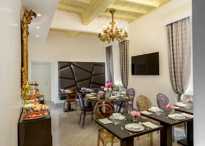 Gcf Luxury Suites, Konukevi 4*