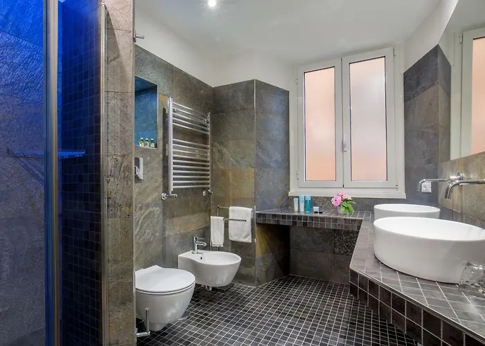 Gcf Luxury Suites, Konukevi 4*