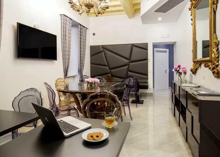 Konukevi Gcf Luxury Suites,